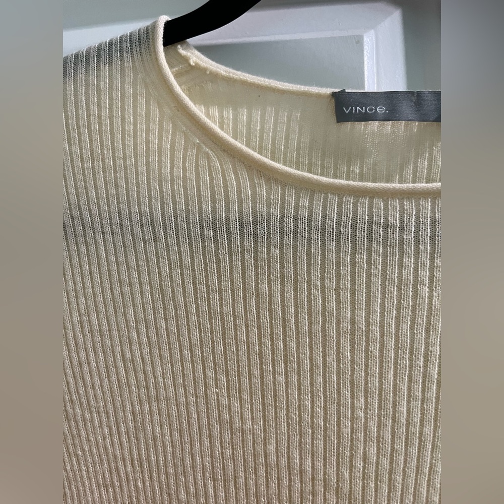 NWOT cashmere Vince long sleeve top - Picture 2 of 3